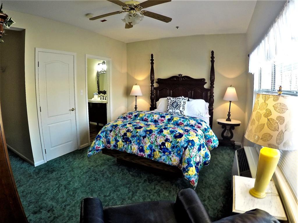 Bradford House Bed And Breakfast برانسون المظهر الخارجي الصورة